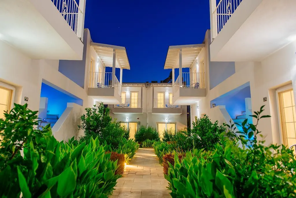 Via Farilya Hotel location